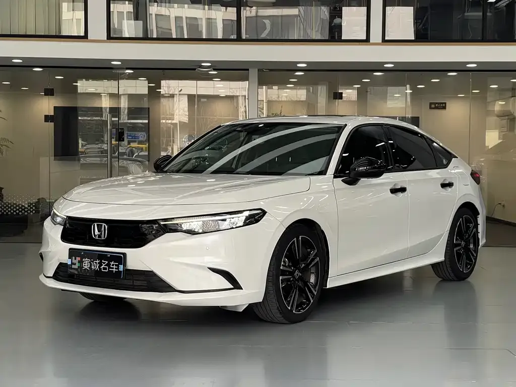 Honda Integra — фото 1