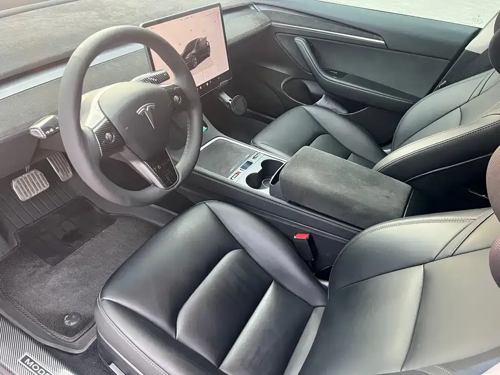 Tesla Model 3 2023 из CN, фото 3