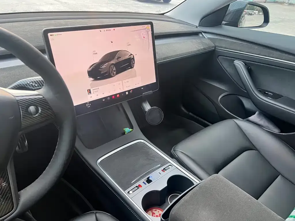 Tesla Model 3 2023 из CN, фото 2