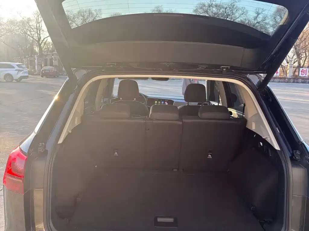 Volkswagen Tayron 2022 из CN, фото 2