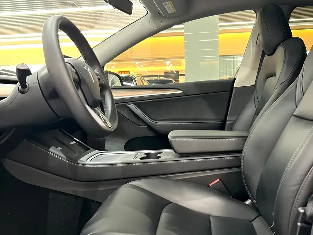Tesla Model Y 2022 из CN, фото 7