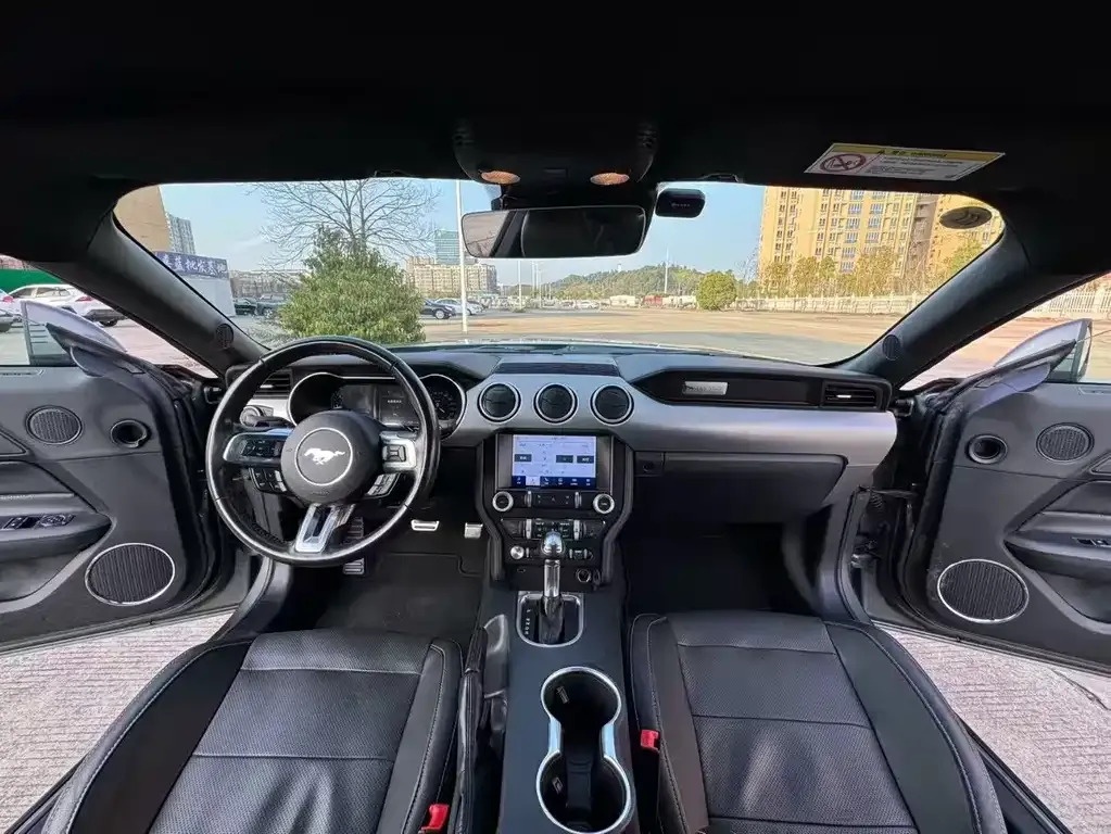 Ford Mustang 2023 из CN, фото 6
