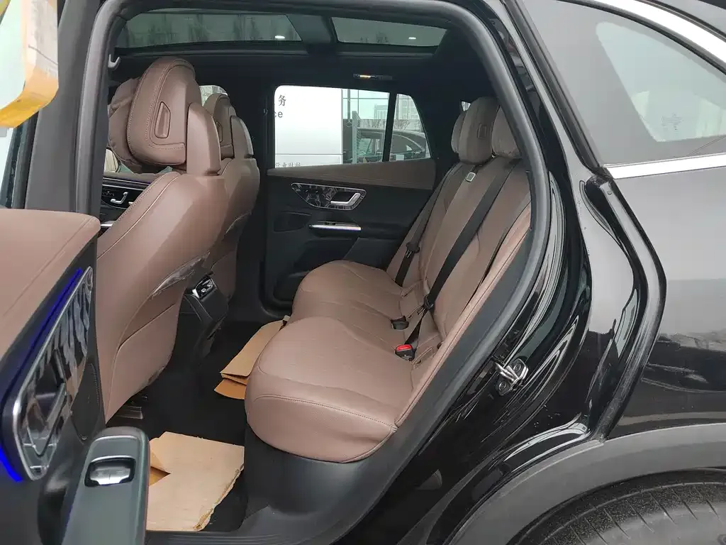 Mercedes-Benz EQE SUV — фото 2