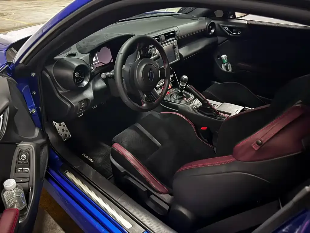 Subaru BRZ — фото 3