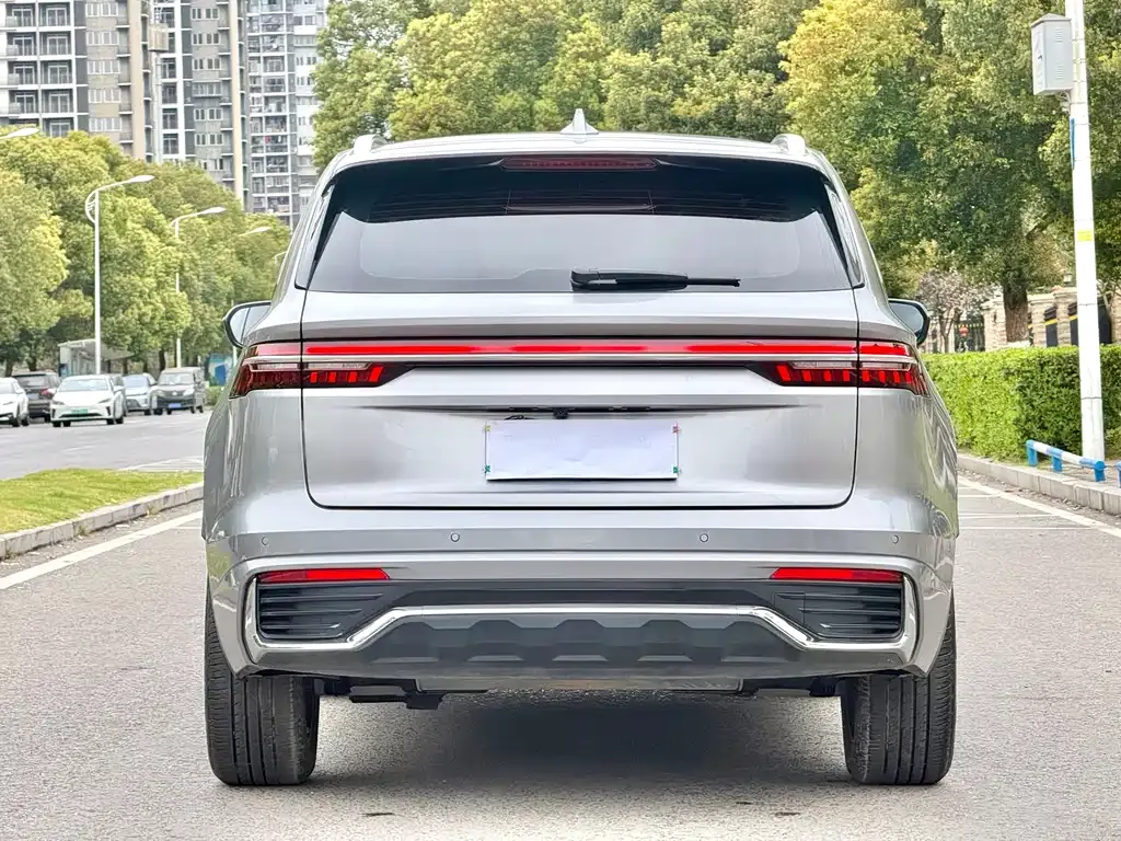 Geely Xingyue L — фото 7