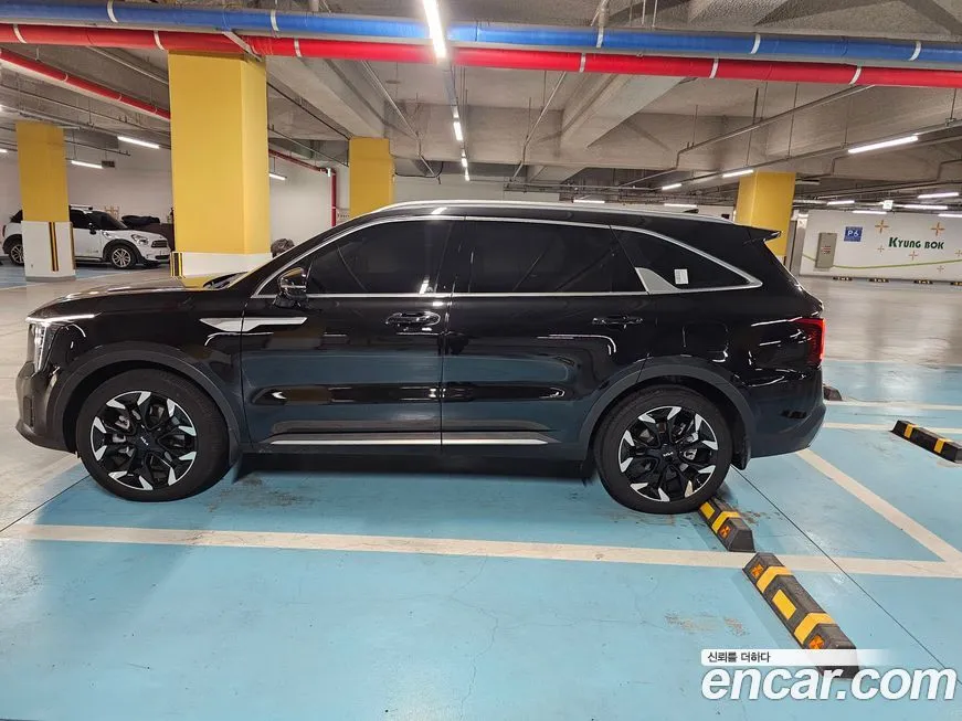 Kia Sorento — фото 5