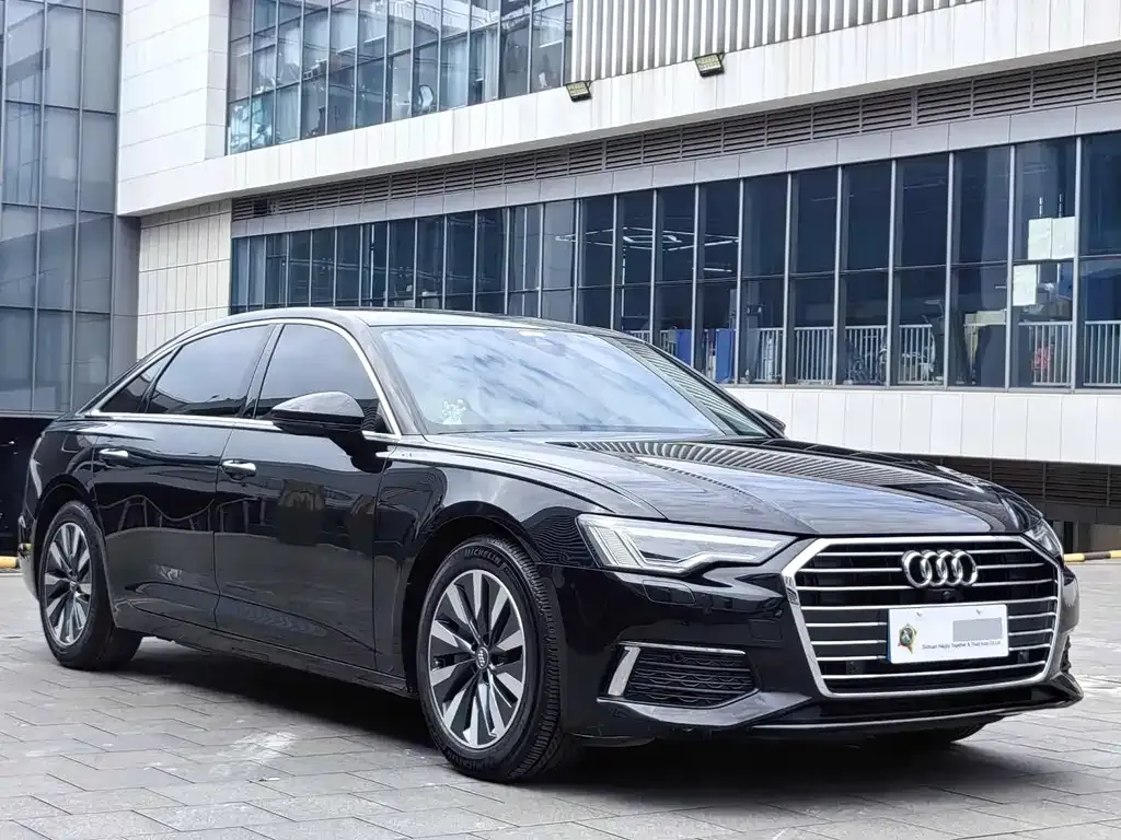 Audi A6L — фото 5