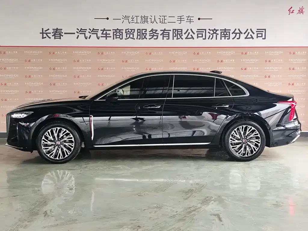Hongqi H5 — фото 2
