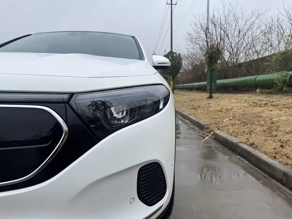Mercedes-Benz EQA 2023 из CN, фото 2