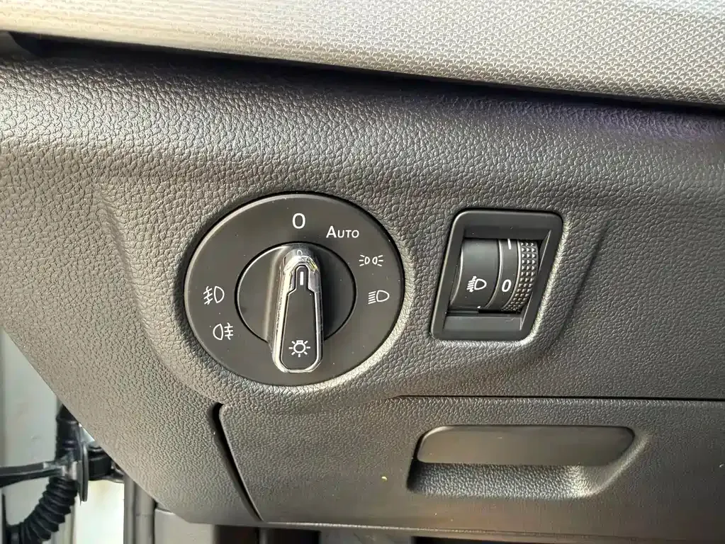 Volkswagen Bora 2022 из CN, фото 7