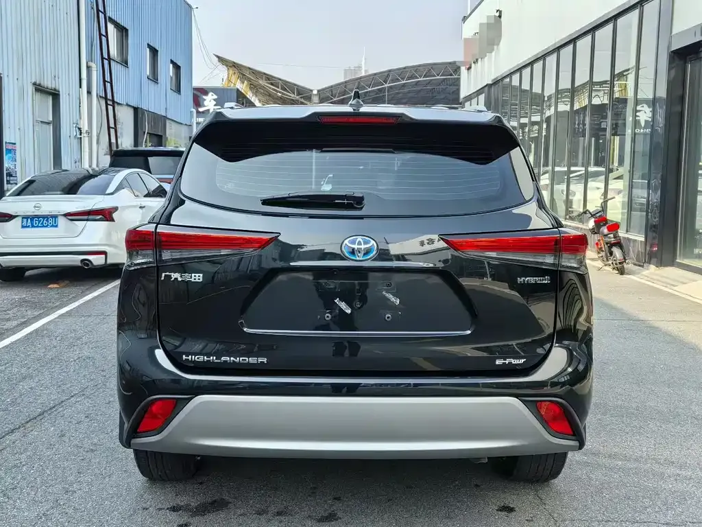 Toyota Highlander 2024 из CN, фото 9