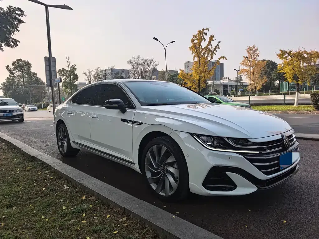 Volkswagen CC — фото 2