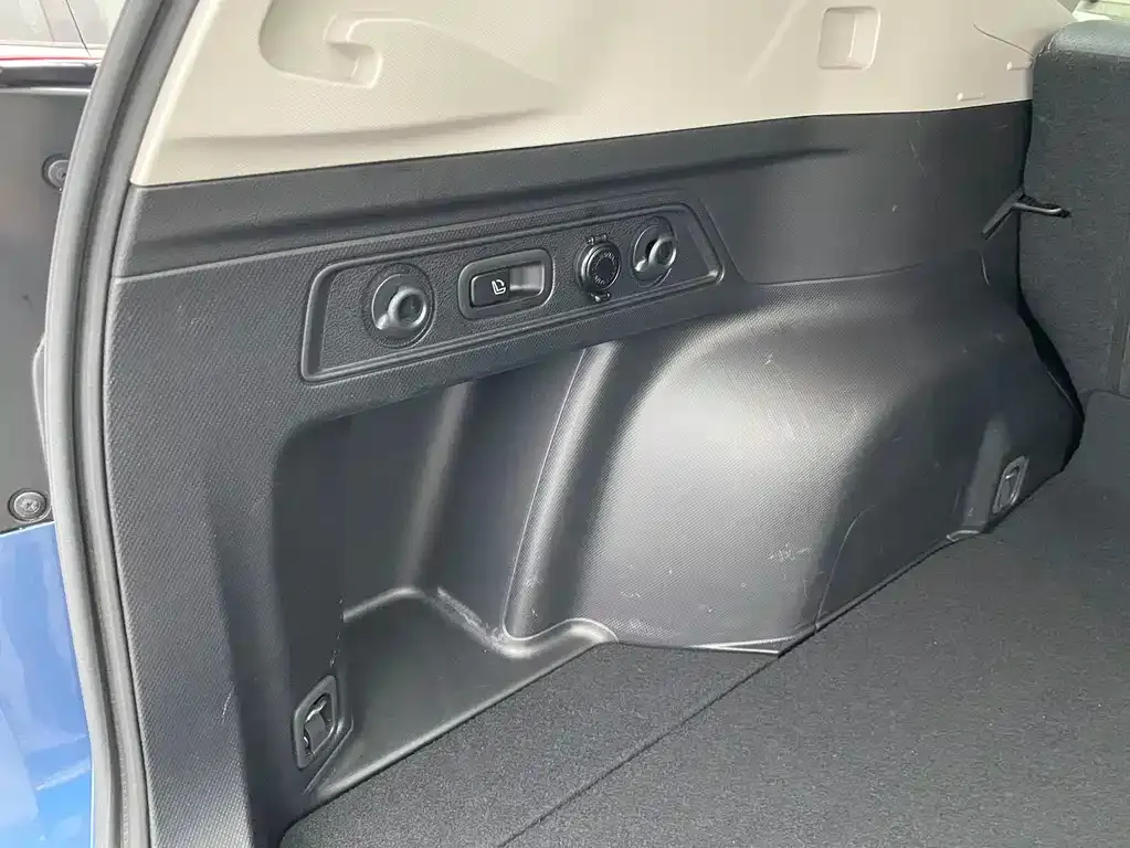 Subaru Forester 2022 из CN, фото 8