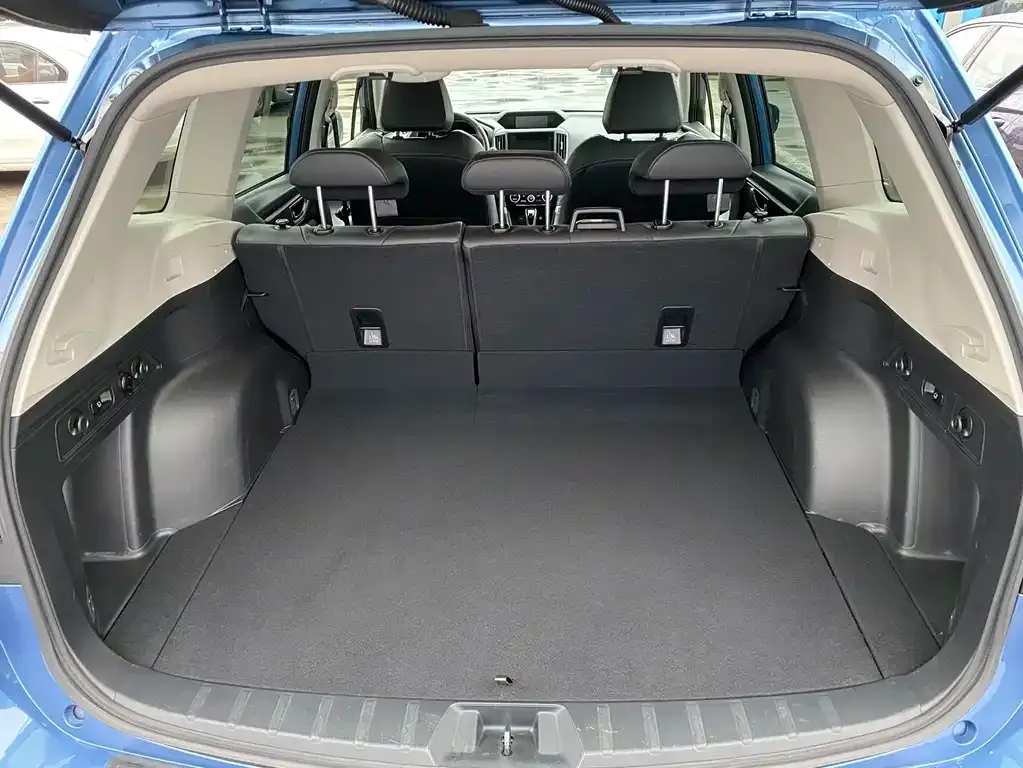 Subaru Forester 2022 из CN, фото 3