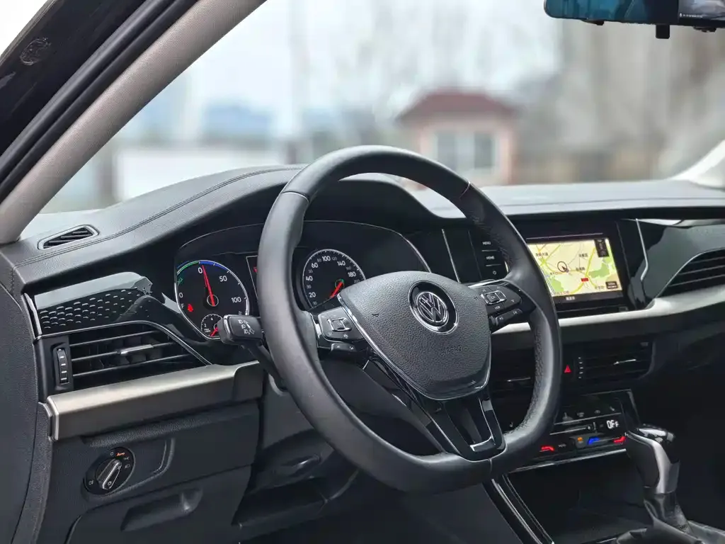 Volkswagen Passat New Energy 2021 из CN, фото 3