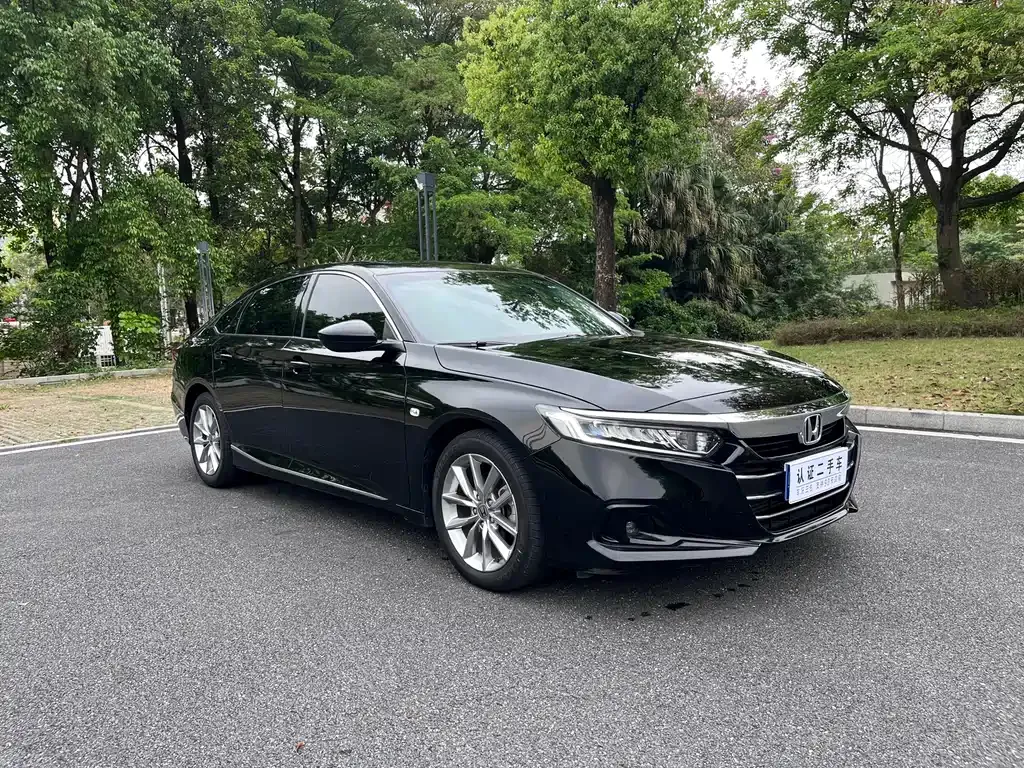 Honda Accord — фото 5