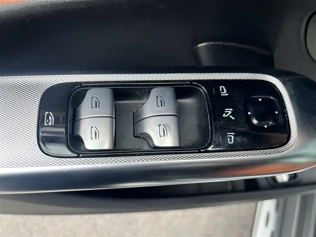 Mercedes-Benz GLC PHEV 2025 из CN, фото 4