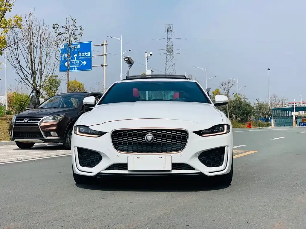Jaguar XEL 2022 из CN, фото 4