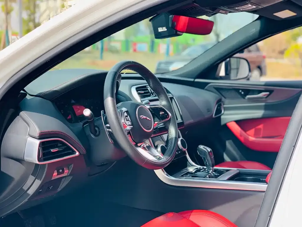 Jaguar XEL 2022 из CN, фото 6
