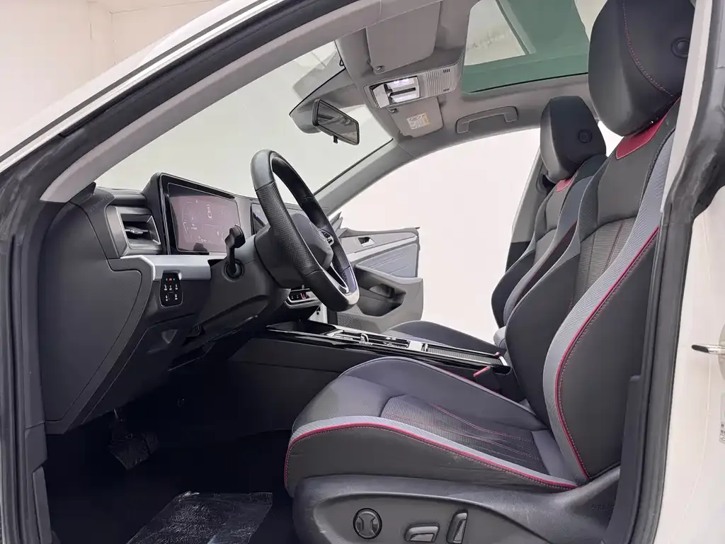 Volkswagen Lamando 2022 из CN, фото 8