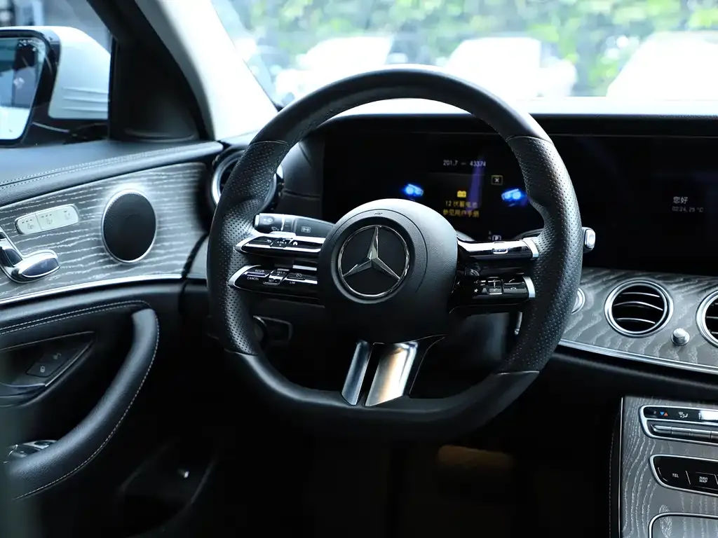 Mercedes-Benz E-Class 2021 из CN, фото 5