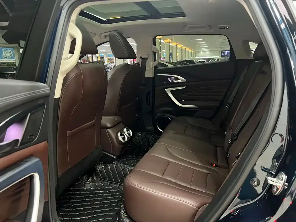 Wey VV7 GT 2021 из CN, фото 8