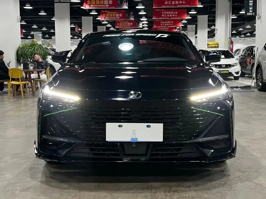 Changan UNI-V 2023 из CN, фото 1