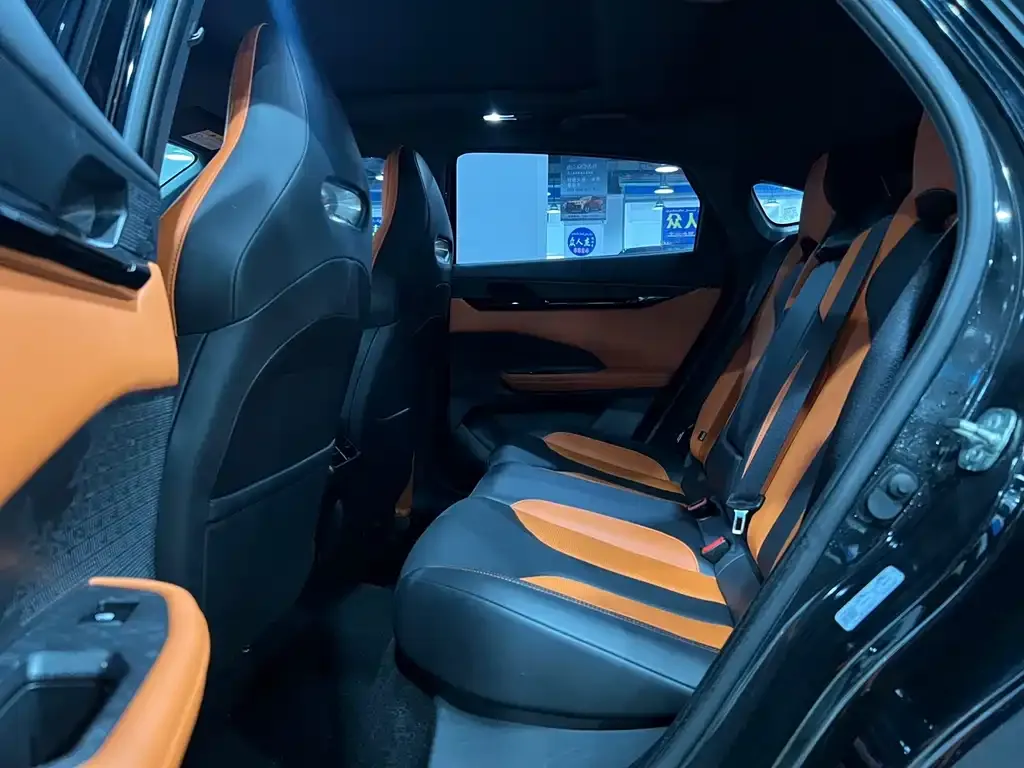 Changan UNI-V 2023 из CN, фото 4