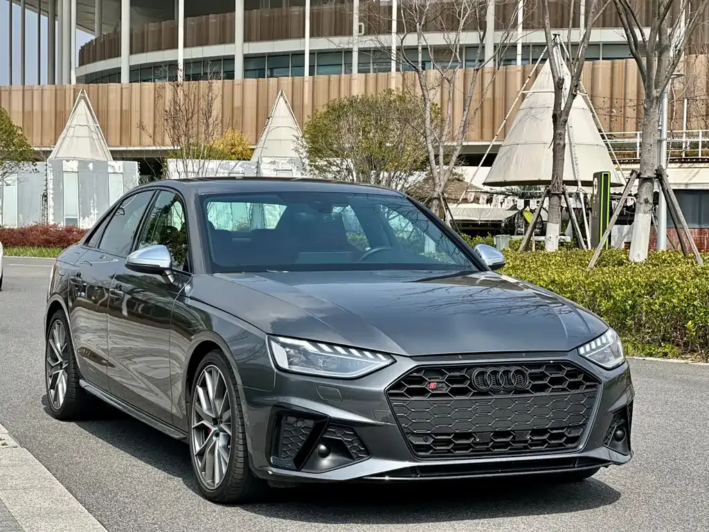 Audi S4 2023 из CN, фото 5