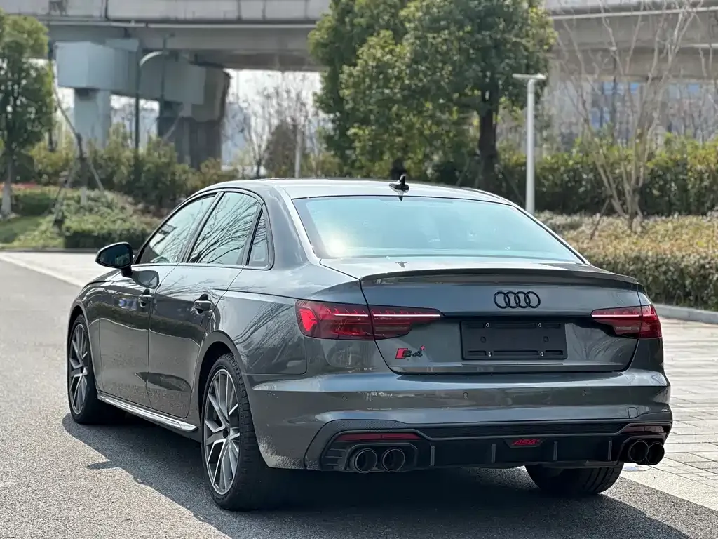 Audi S4 2023 из CN, фото 3