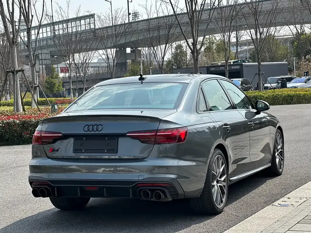 Audi S4 2023 из CN, фото 9