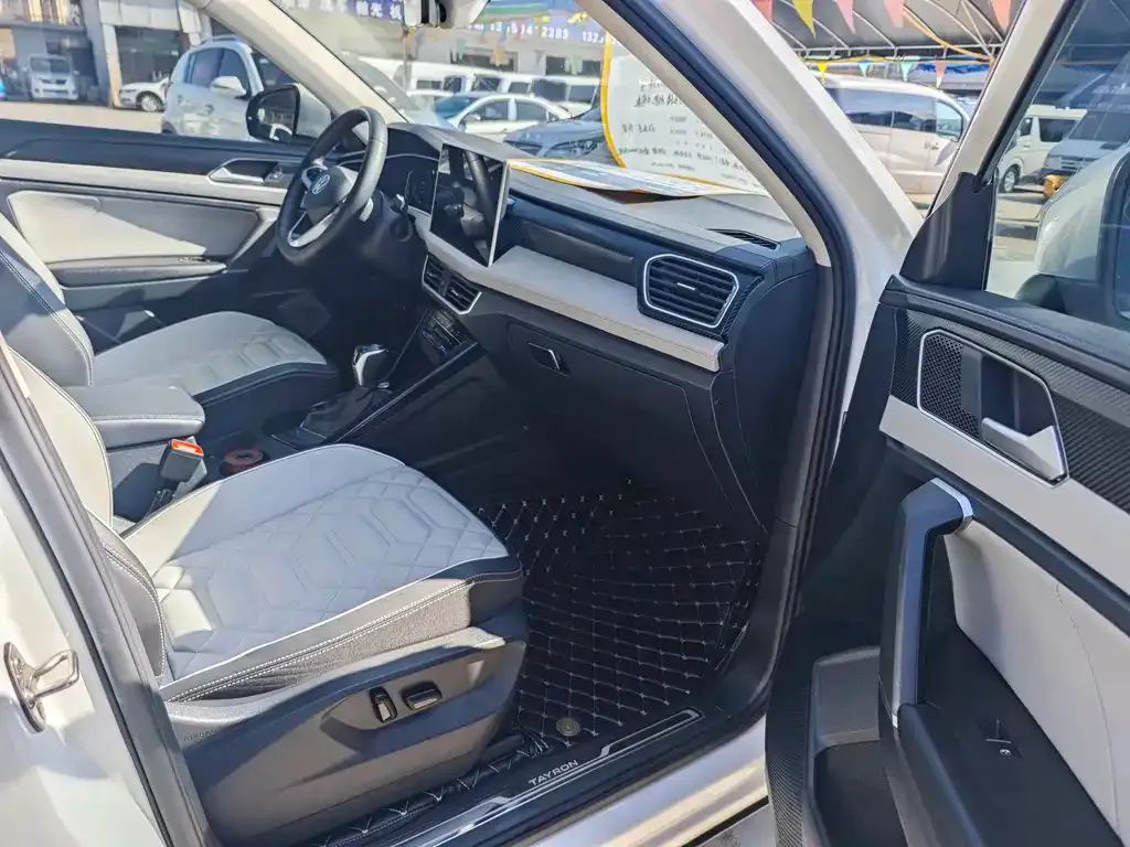 Volkswagen Tayron 2023 из CN, фото 2