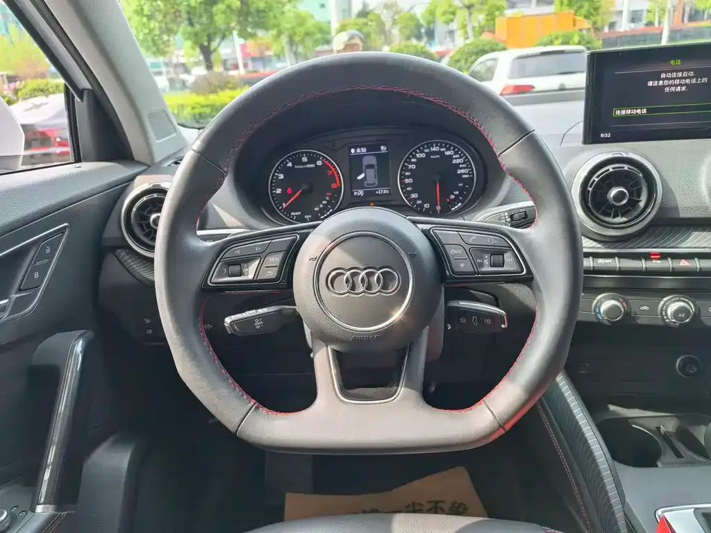 Audi Q2L 2023 из CN, фото 4