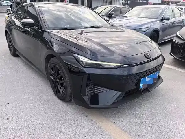 Changan UNI-V 2024 из CN, фото 3
