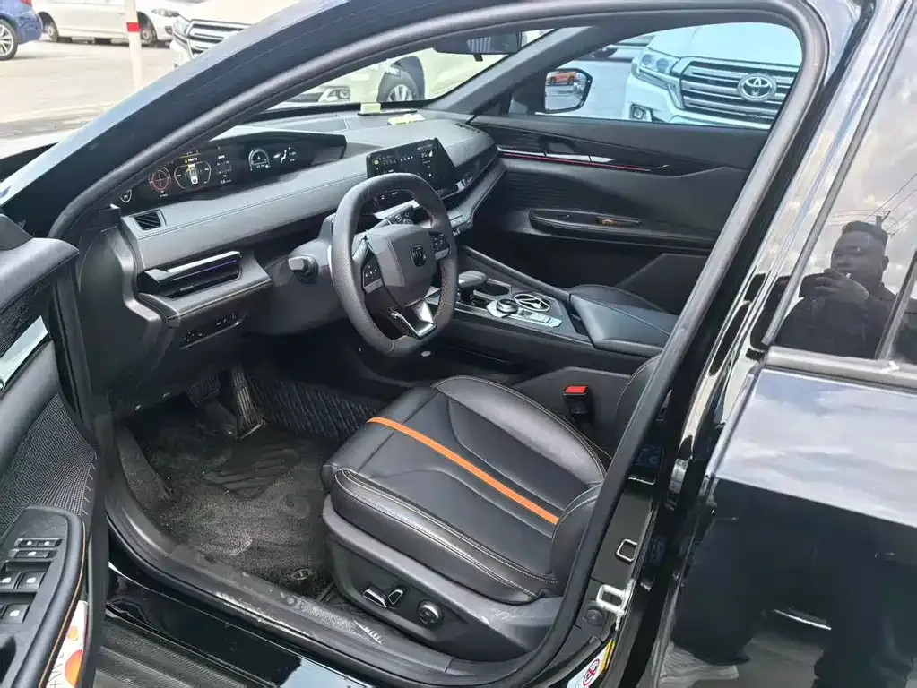 Changan UNI-V 2024 из CN, фото 10