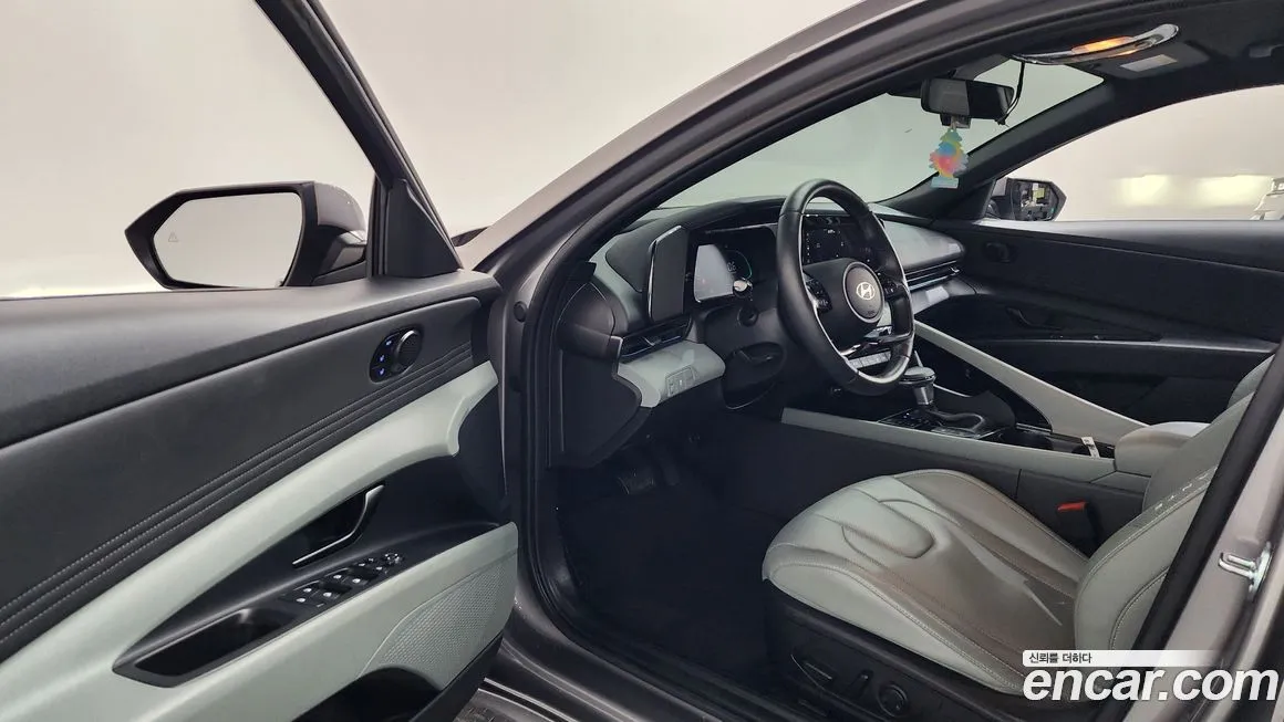 Hyundai AVANTE — фото 2