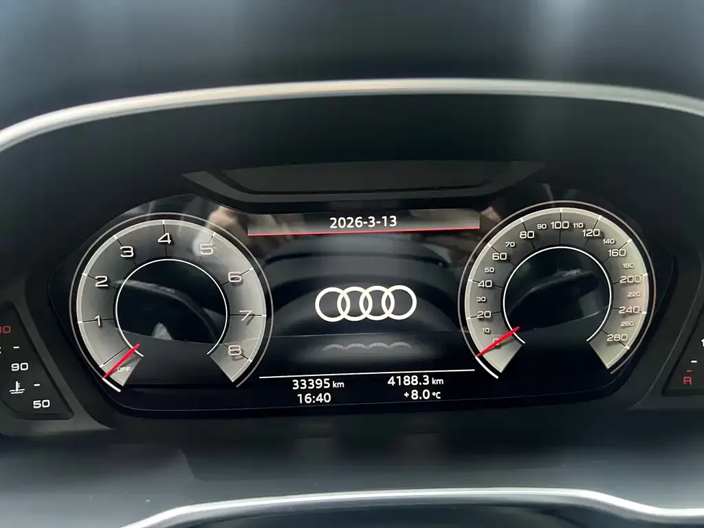 Audi Q3 — фото 9
