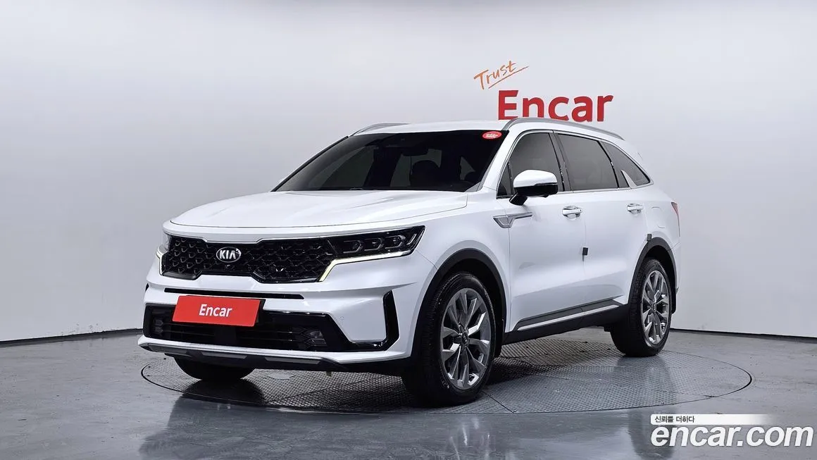 Kia Sorento — фото 1