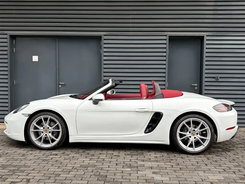 Porsche 718 — фото 10
