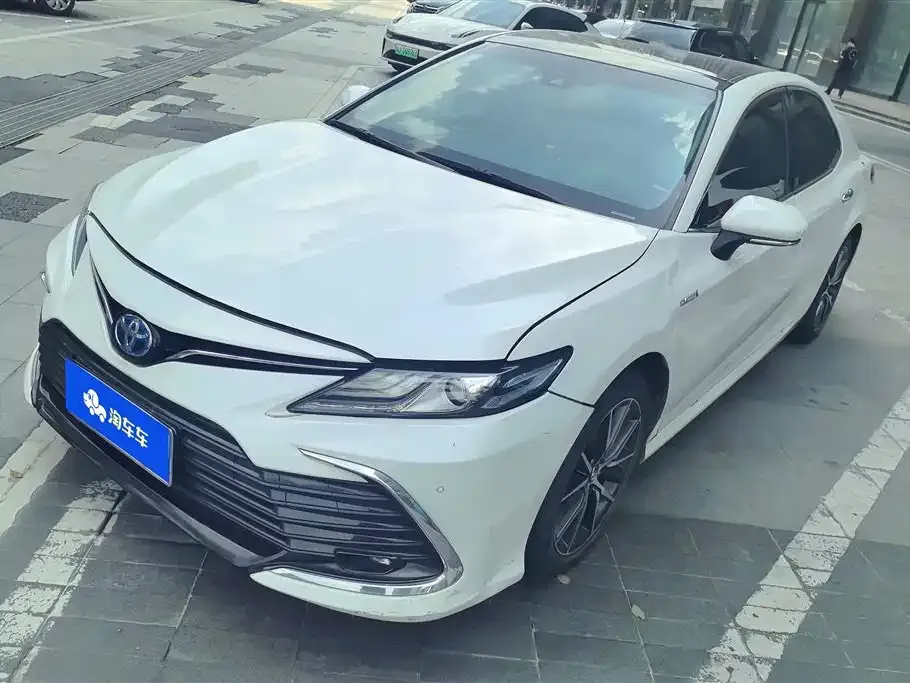 Toyota Camry 2022 из CN, фото 1