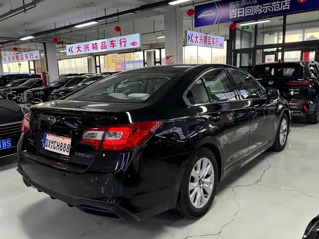 Subaru Legacy 2021 из CN, фото 9