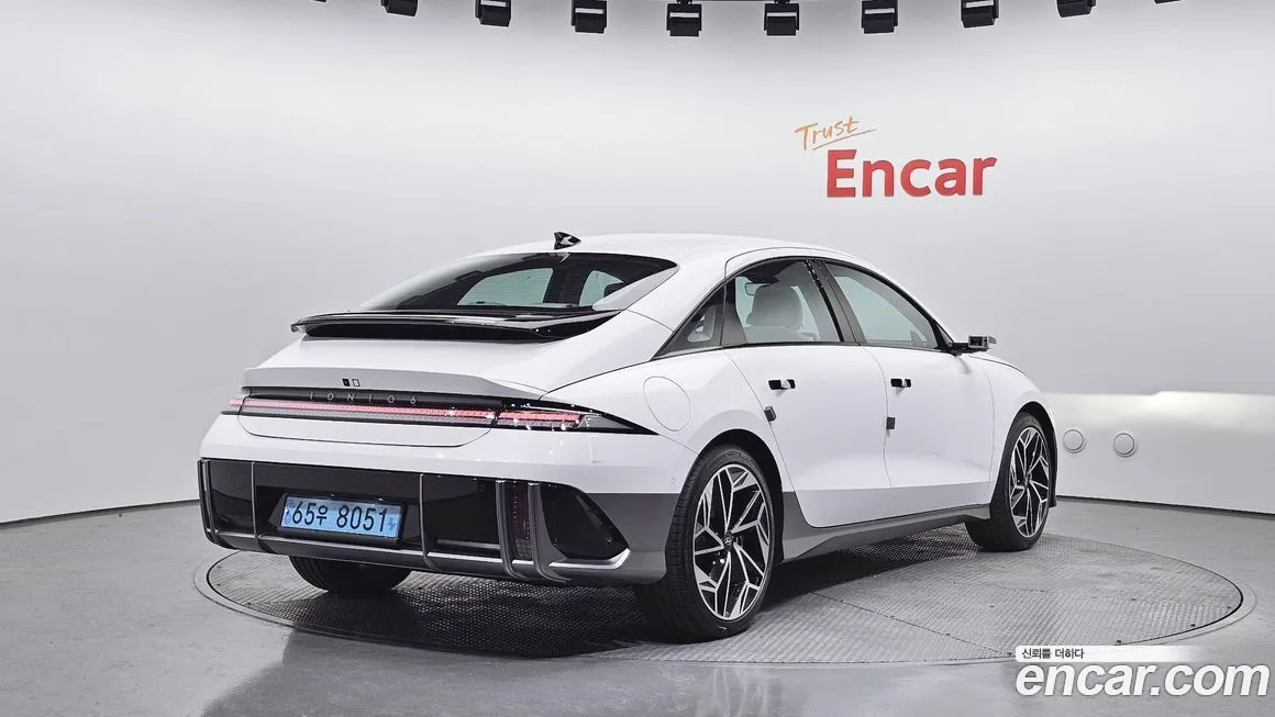 Hyundai Ioniq6 — фото 2