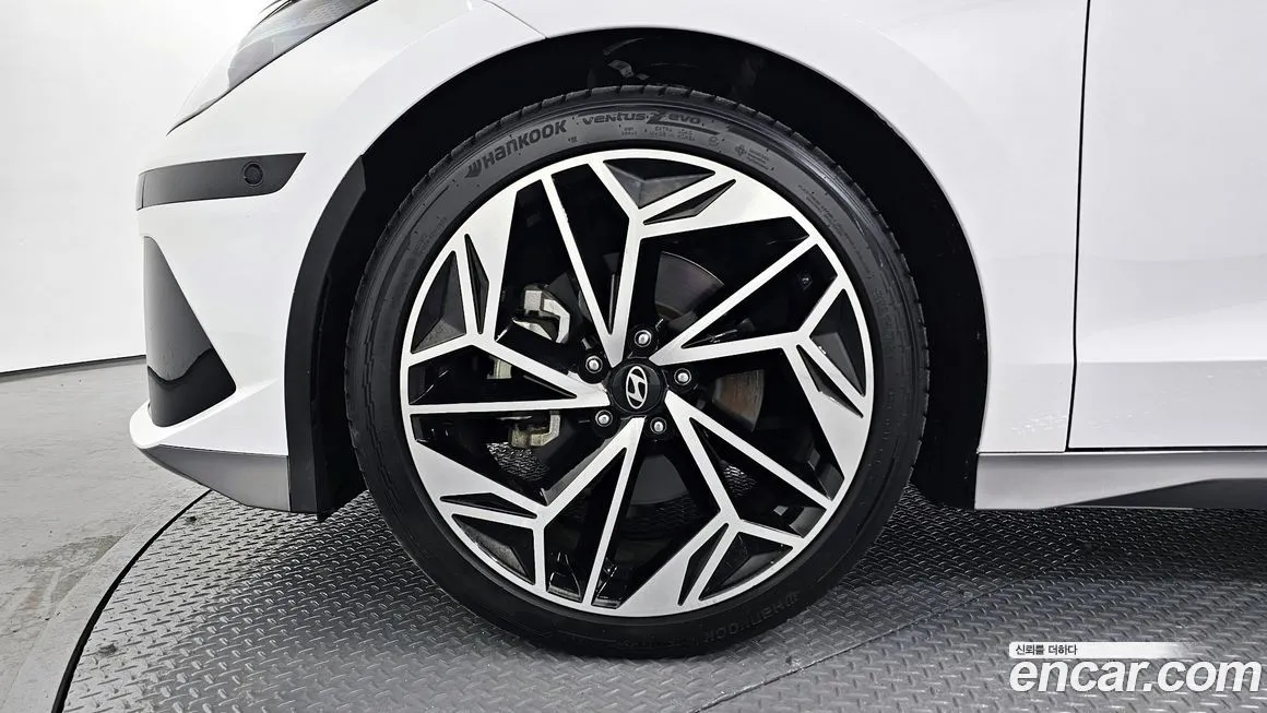 Hyundai Ioniq6 — фото 5