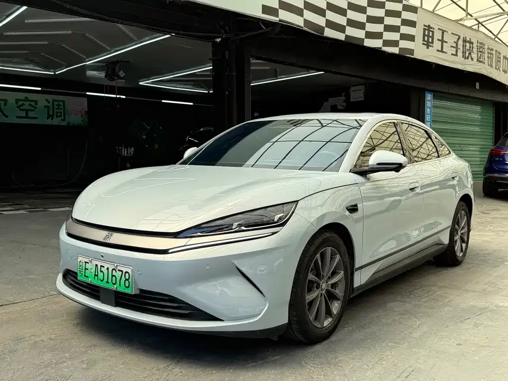 BYD Qin L — фото 2