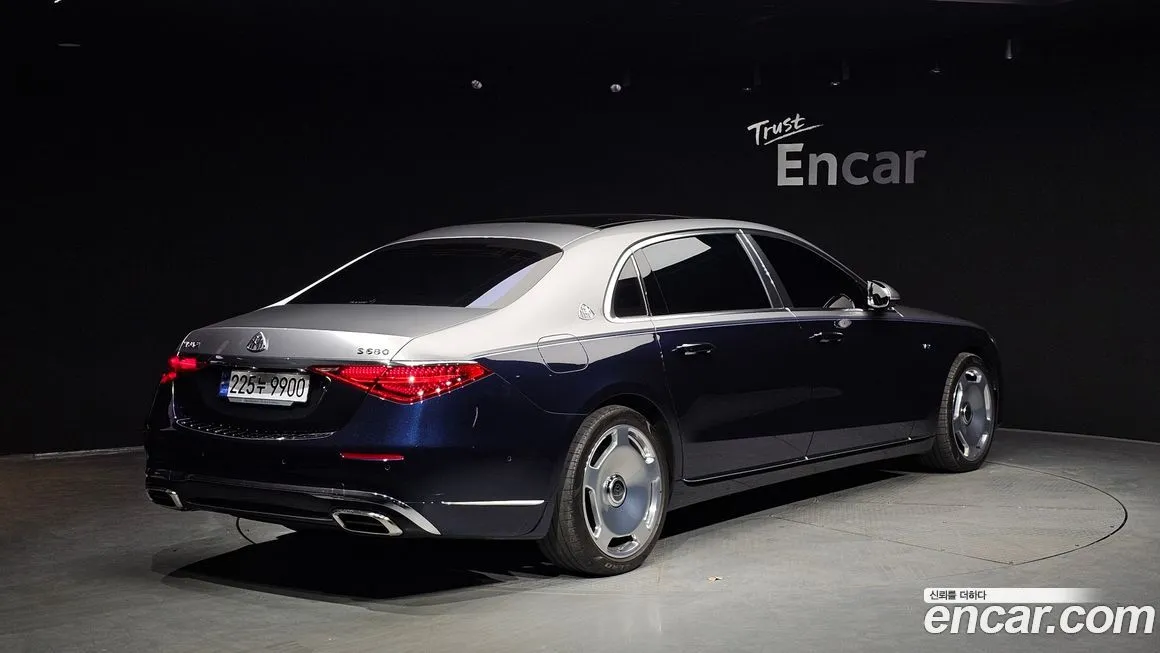 Mercedes-Benz S-Class — фото 2