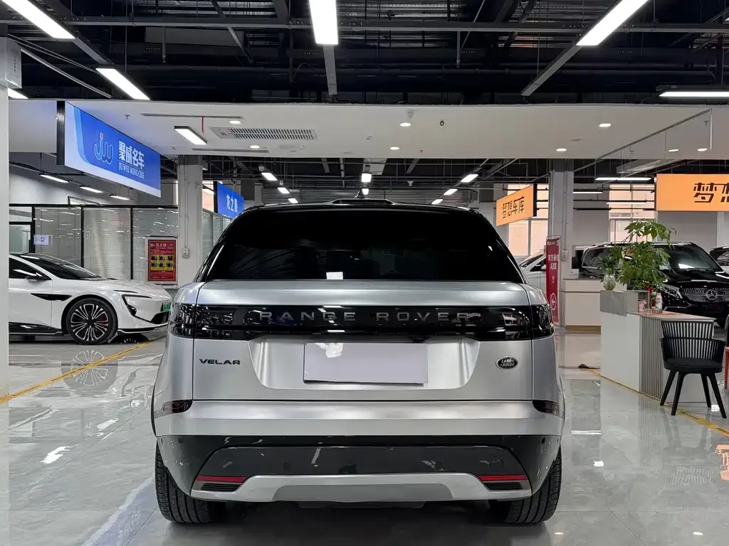 Land Rover Velar — фото 5