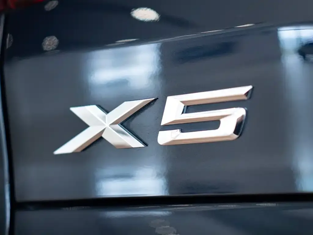 BMW X5 — фото 2