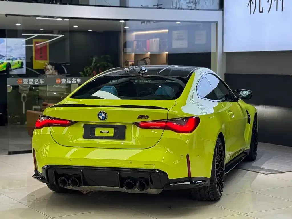 BMW M4 — фото 2