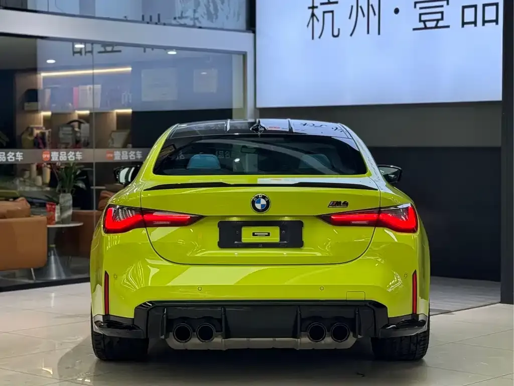 BMW M4 — фото 4