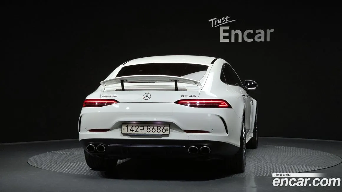 Mercedes-Benz AMG GT — фото 7
